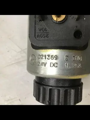 USED REXROTH 4WE6E60/EG24N9K4