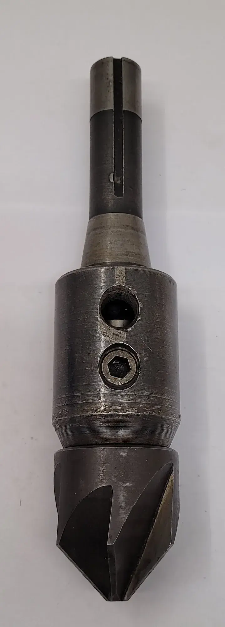 Used _UNKNOWN_ R8 END MILL HOLDER Arbors & Adapters Kentucky US | Aucto #1342211