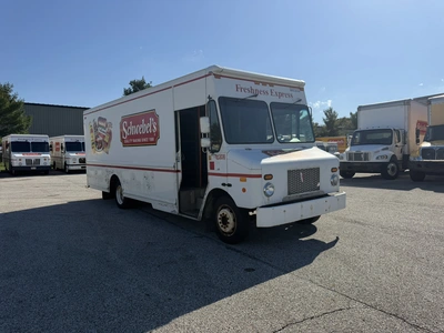 Used 2008 WORKHORSE ROUTE STAR DELIVERY TRUCK Box trucks Ohio US | Miedema Asset Management Group #1709403