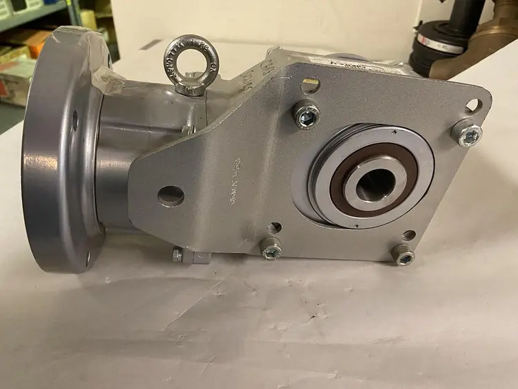 New | in-Stock SUMITOMO RNYXS-1320Y-10 Speed Reducers | Surplus Asset Holdings #1205449