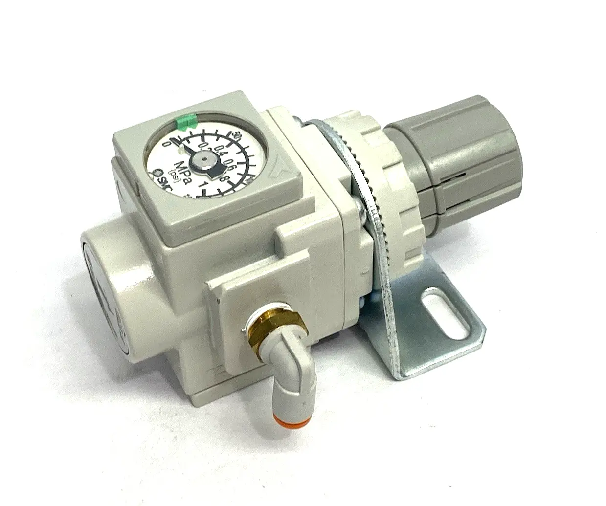 USED SMC MODULAR REGULATOR 1/8" NPT PORTS, AR MASS PRO