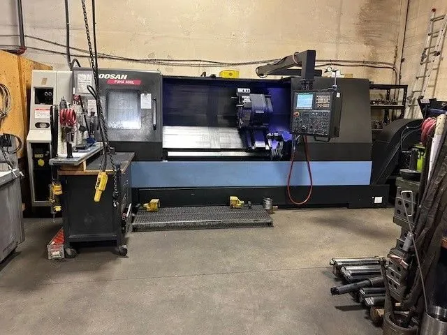 Used 2014 DOOSAN PUMA 400LC CNC Lathes Alberta CA | Merchant Machine Tools Inc 11 #184708