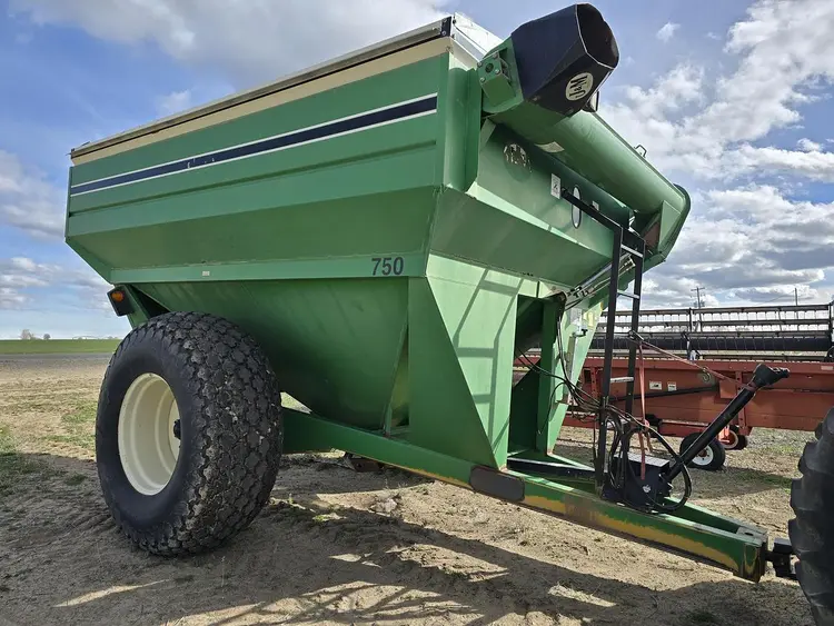 Used J&M 750-14 Grain Carts Idaho US | Berry Machinery #910903