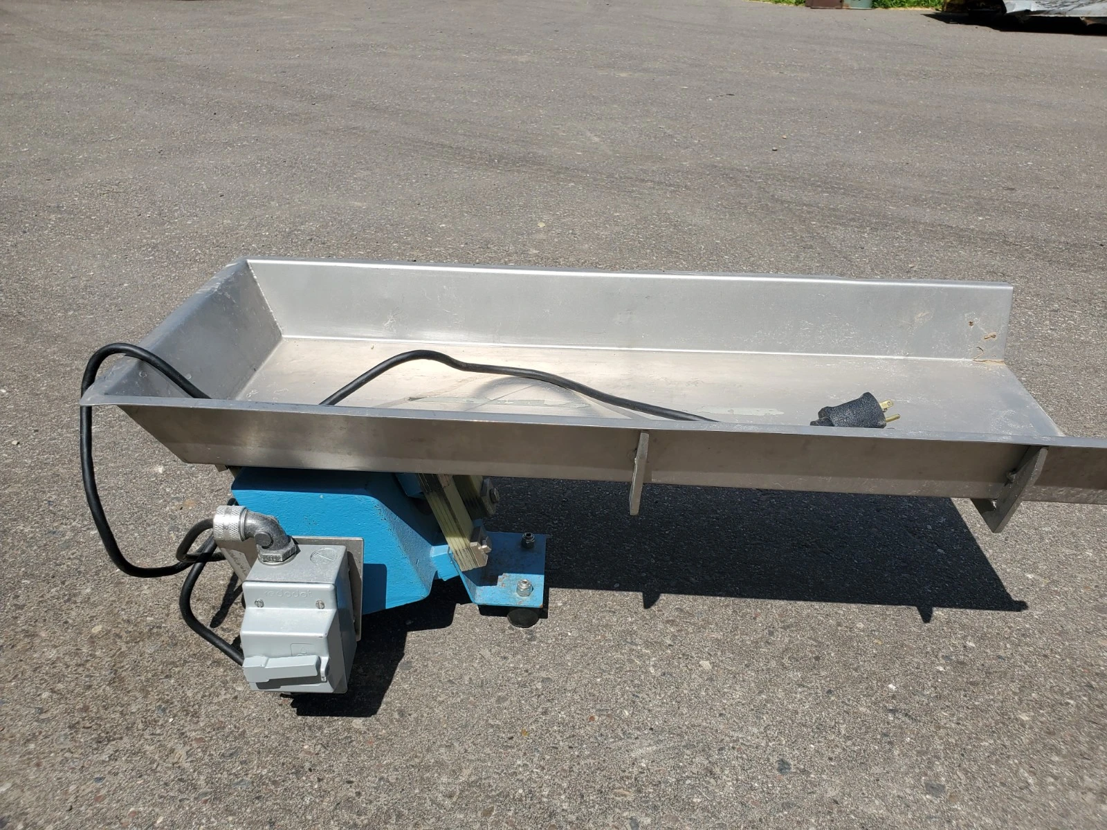 Used _UNKNOWN_ BF-2A Vibratory Feeders Minnesota US | A&I Equipment #1317363