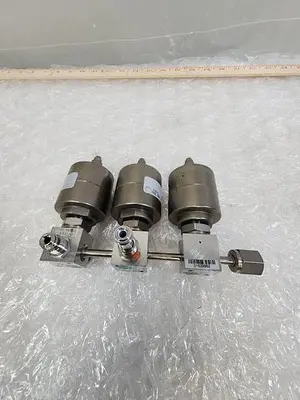 APTECH 3000 PSI S032-2215 REGULATOR