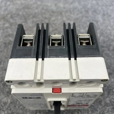Used Cutler-Hammer FD3030L Circuit Breakers California US | Davliegogo LLC #1706071