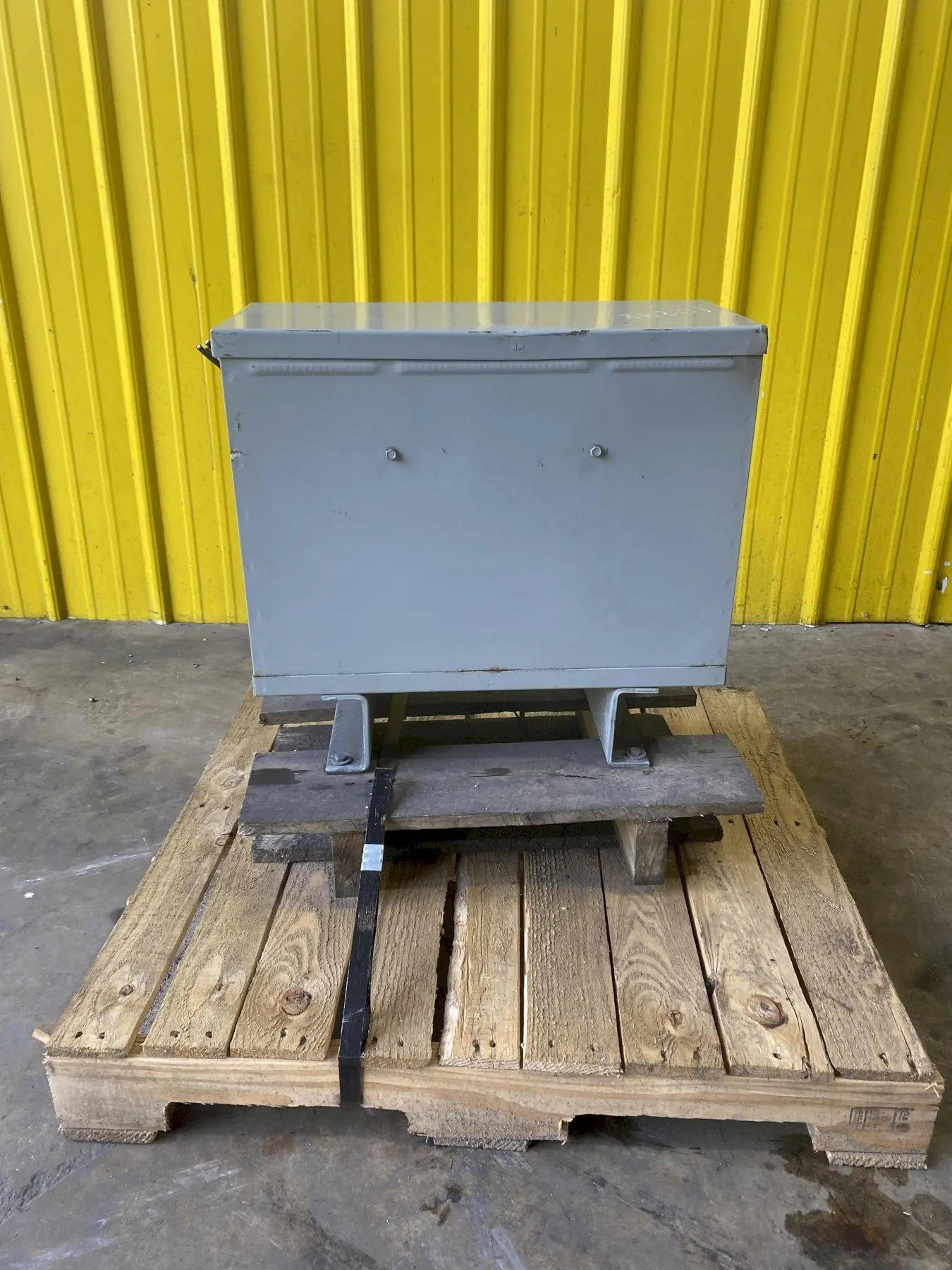 USED ACME T-3-53341-18