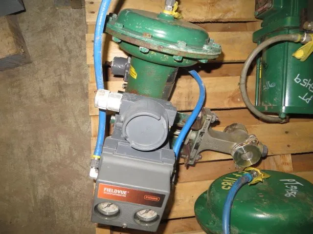 USED Fisher V100