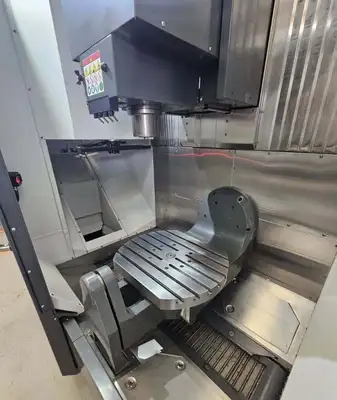 2016 HAAS UMC-750SS Universal Machining Centers | Toolquip, Inc. (4)