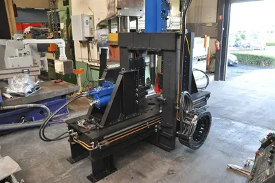 USED BOSCH REXROTH 300 / 150 / 150 TON