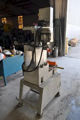 10 TON HYDRAULIC C FRAME PRESS