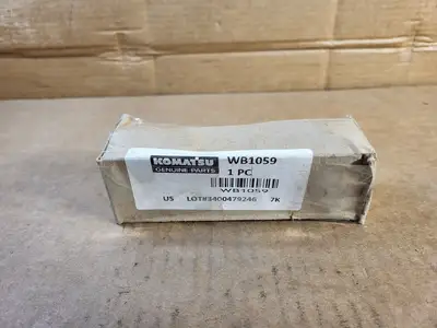 NEW KOMATSU WB1059