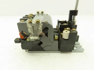 Furnas 14DP32A*9 AC Contactor Motor Starter 10Hp 600VAC 3Ph 75DF14 Contact Kit