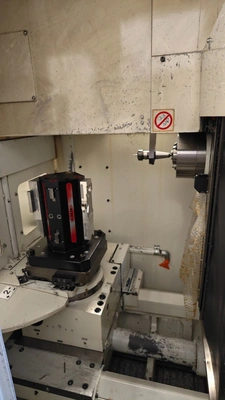 KITAMURA 4-axis Twin Pallet Horizontal Machining Centre, 2× in a lot, one machine working, other machine needs spindle refurb, price for pair