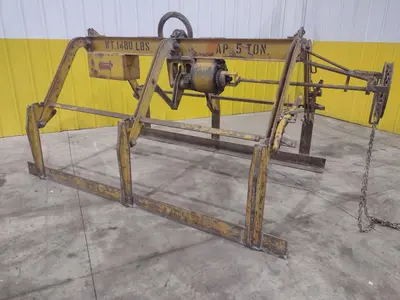 10,000 LBS X 96" CF ADJUSTABLE PLATE & SHEET LIFTER: STOCK #22326