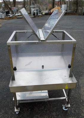USED UNSCRAMBLING HOPPER 48" BOTTLE HOPPER