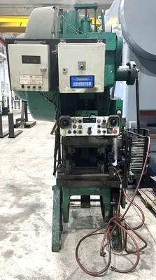 USED 1975 MINSTER MINSTER 101-5D PRESS