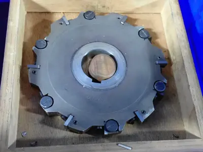 Iscar Misc Cutting Wheels, Storage Boxes