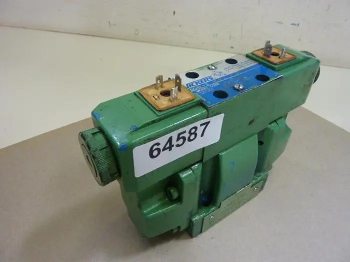 Used VICKERS DG4V-3-6C-M-U-H7-60 Valves/Fittings Michigan US | Ideal Machinery #592738