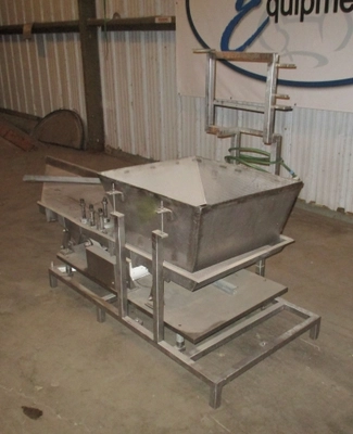 Used UNKNOWN _UNKNOWN_ Vibratory Conveyors California US | BakeryEquipment.com #1554453