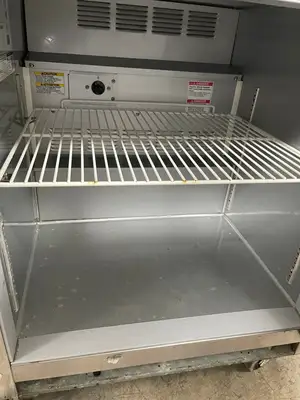 Used Beverage Air Used 27" Beverage Air UCR27A-23 Undercounter Commercial Refrigerator 120V Undercounter Refrigerators Illinois US | Falcon Restaurant Supply #1376352