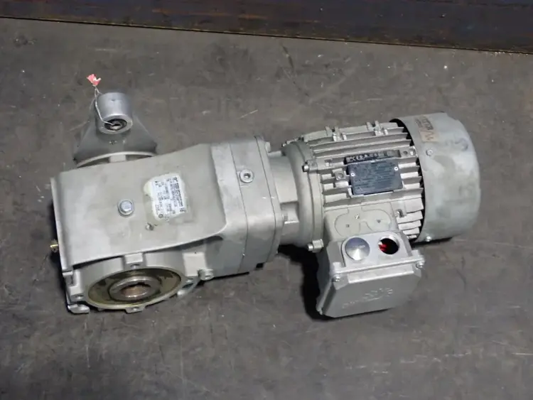 Used NORD DRIVE SYSTEMS 92372.1ABDH80LP/4CUS Motors (misc) Ohio US | HGR 24 #1128396
