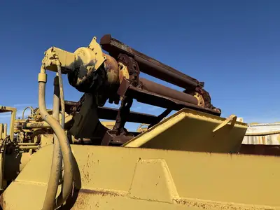 USED 1987 CATERPILLAR 623E