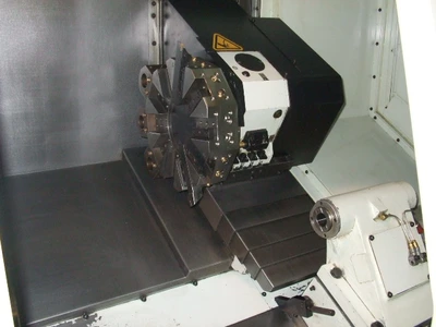 USED 2009 HURCO TM8