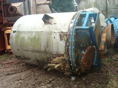 3,000L S/S Jktd Enc Mixing Tank