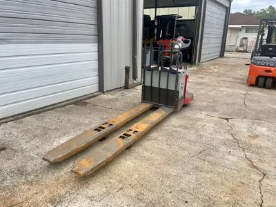 Used 2012 RAYMOND 8410 Pallet Jacks Texas US | TB Forklifts #1272867