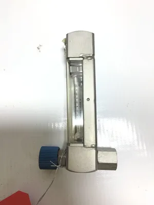 Ametek Lo-Flo Valved Acrylic Flowmeter