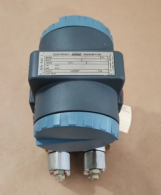 NEW Foxboro N-823DP-H3S1SH2