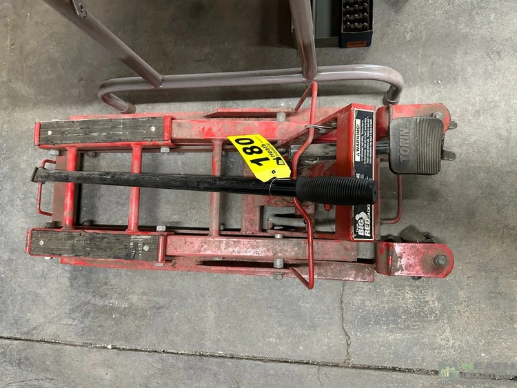Used _UNKNOWN_ BIG RED JACK 1500LB CAPACITY Automotive Lifters Illinois US | Heath Industrial Auction Services #1419991