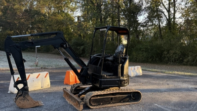 USED 2016 Deere 26G