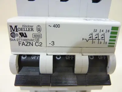 USED MOELLER FAZNC2-3