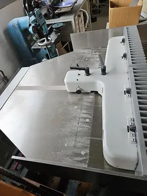 USED 2001 WOHLENBERG 115