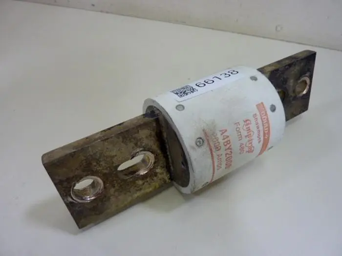 Used GOULD / SHAWMUT A4BY2000 Fuses Michigan US | Ideal Machinery #602692