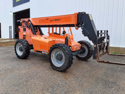 USED 2017 Skytrak 8042