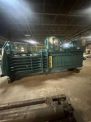 USED AMERICAN BALER 5029HAT-930R
