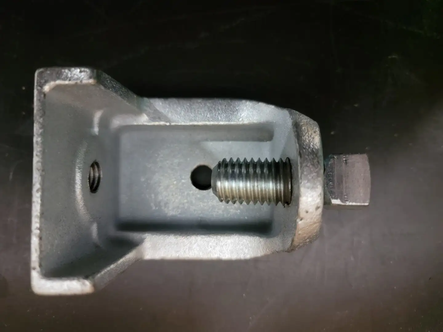 3/8" Iron Beam Clamp S.C.E.C 216C