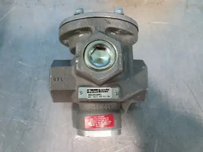 USED 1999 PARKER N31451091
