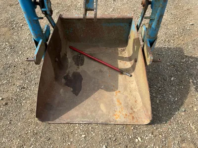 Used _UNKNOWN_ _UNKNOWN_ Earth Buckets Michigan US | Miedema Asset Management Group #1296350