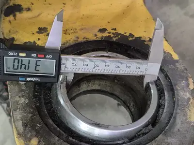 USED KOMATSU EJ8969
