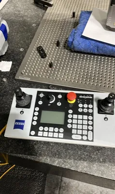 2018 ZEISS Accura II 9.12.8 Coordinate Measuring Machines | Machnet (5)