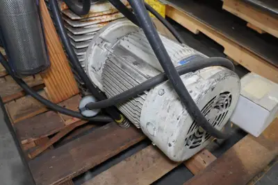 Leybold D60AC Rotary Vane Vacuum Pump - 3 Phase