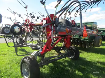 New | in-Stock 2024 MASSEY FERGUSON TD1008TRC Tedders Pennsylvania US | Zimmerman Farm Service #1409926