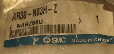 2 NEW SMC AR30-N03H-Z REGULATORS AR30N03HZ