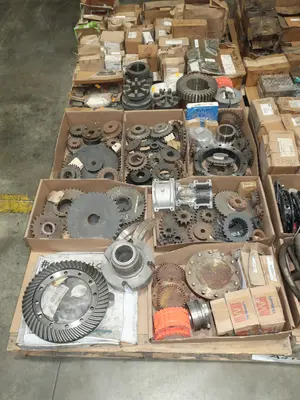 4 PALLETS OF ASSORTED POWER TRANSMISSION