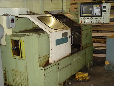 USED 1986 OKUMA LB15