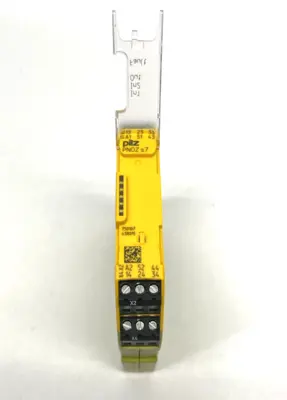 USED PILZ SIGMA CONTACT EXPANSION SAFETY RELAY PNOZ S7 24VDC 4 N/O 1 N/C